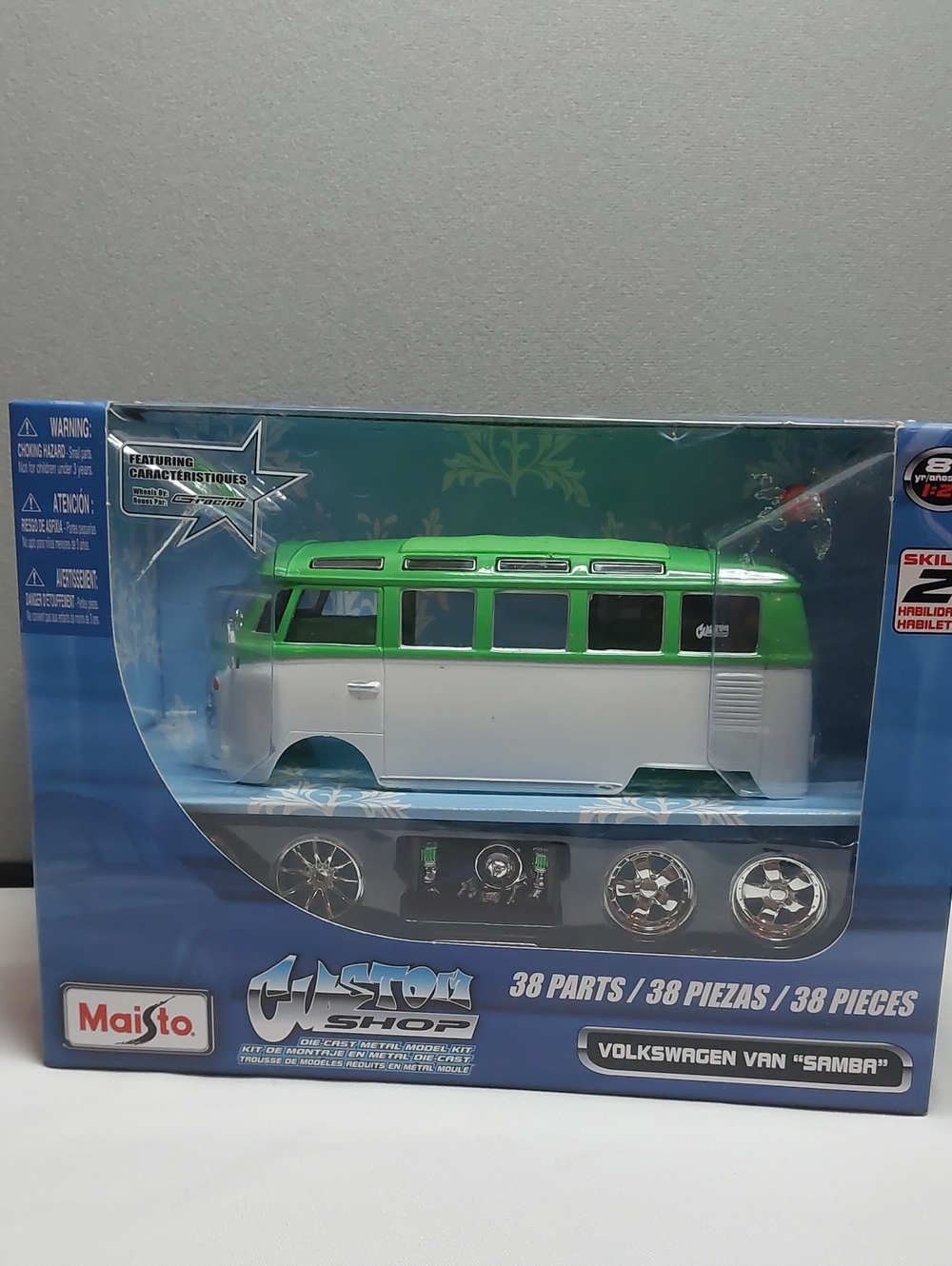 Volkswagen Van "Samba"